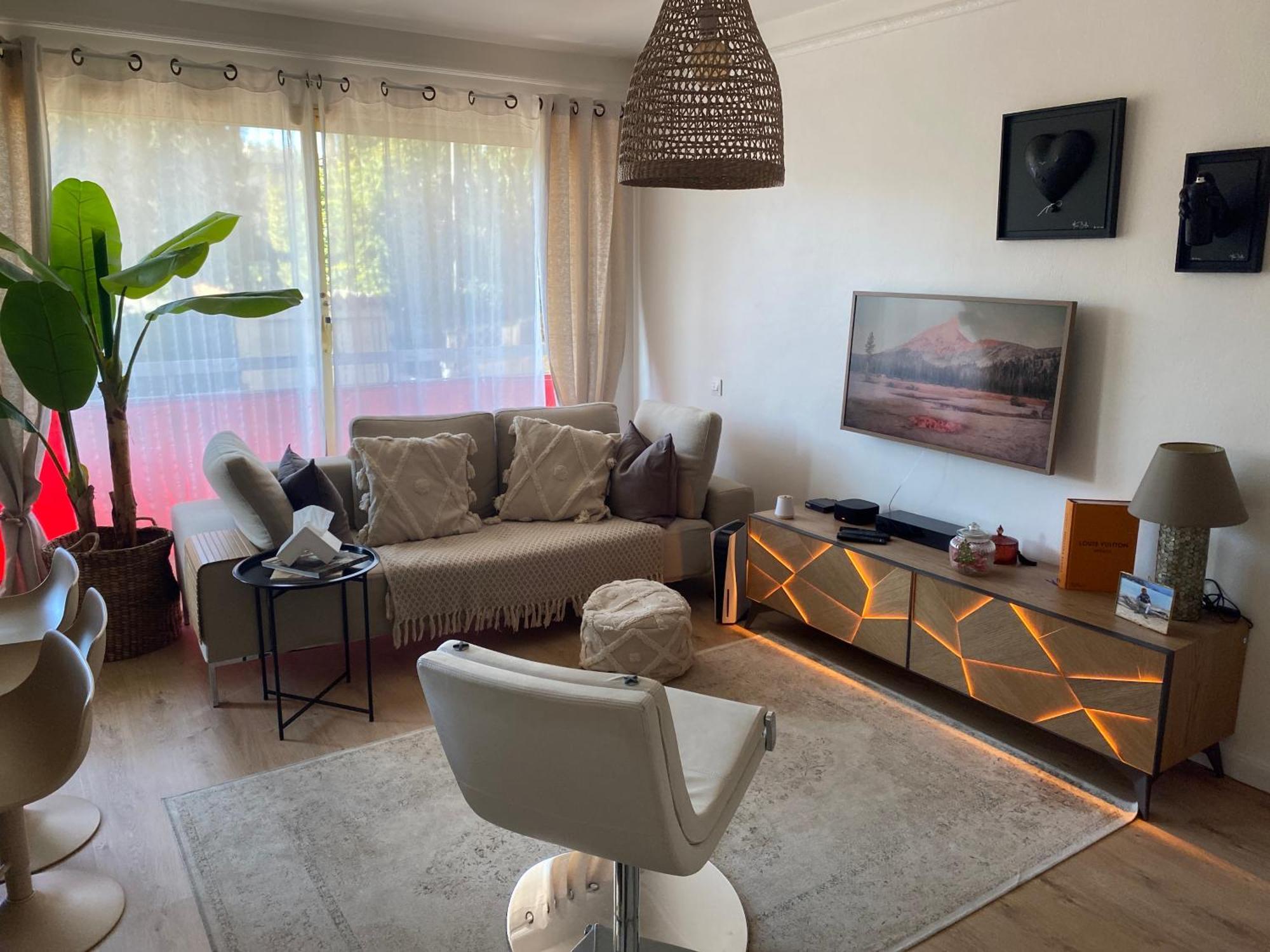 Da Laura Deux Pieces Proche De Cannes Le Cannet Exterior foto